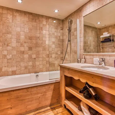 Appartement Cosy Et Spacieux 105m² à 1850 - 6 Pers - Centre Station, Proche Pistes, Confort&équipements - Fr-1-631-162